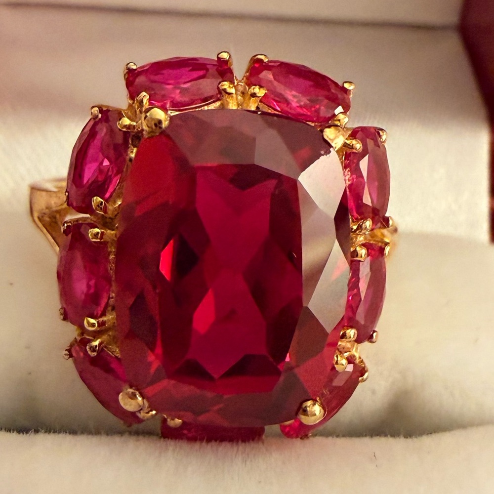 Radiant Ruby Red Gemstone Ring In Gold Plated Set… - image 8